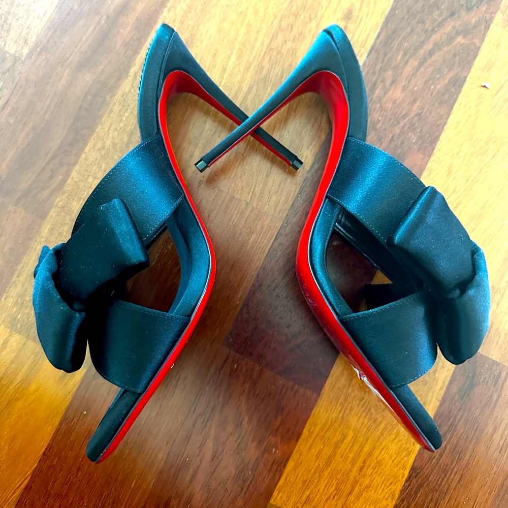 Christian Louboutin Matricia 100 Mules